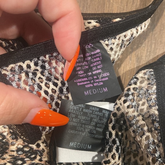 The Pleasure Company leopard babydoll with matching panties G-string - Picture 8 of 8